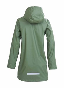 Mia-Regnjacka-PU-Geo-Green-Dam-2