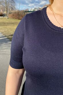 Micha-Dominica-Kortarmad-Pullover-Dam-Navy-2