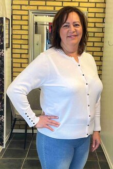 Micha-Tinka-Rundhalsad-Cardigan-Dam-Bright-White-10