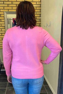 Micha-Tinka-Rundhalsad-Cardigan-Dam-Pink-Lady-12