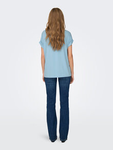 ONLY-Moster-T-shirt-Dam-Clear-Sky-2