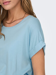 ONLY-Moster-T-shirt-Dam-Clear-Sky-3