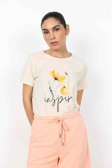 Rina-19-T-Shirt-Dam-Cream-Soyaconcept--Smilebutiken-1