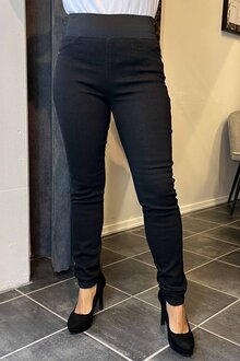 Shantal-PA-Denim-Byxa-Hog-Midja-Dam-Black-10