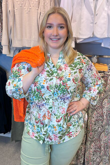 Soulmate-Filicia-Blus-Dam-Offwhite-Blommig-3