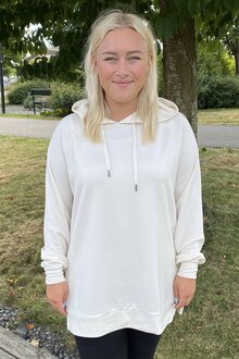 Soyaconcept-Banu-Oversize-Hoodie-Dam-Cream-10