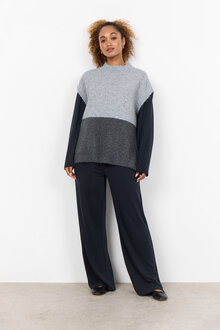 Soyaconcept-Freise-Stickad-Vast-Dam-Light-Grey-Melange-Combi-3