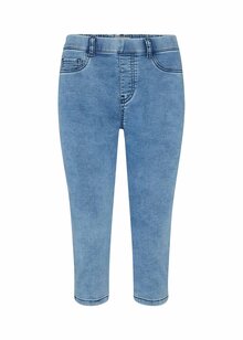 Soyaconcept-Nadira-2-B-Capri-Dam-Light-Blue-Denim-3