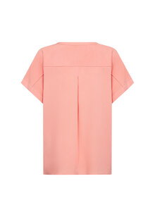 Soyaconcept-Radia-9-V-ringad-Blus-Dam-Peach-Pink-4