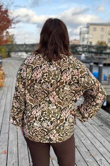 Soyaconcept-Vava-1-Blus-Dam-Dark-Olive-Combi-11