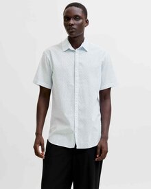 Summer-Monstrad-Skjorta-Herr-Cashmere-Blue-Jack---Jones--Smilebutiken-1