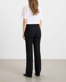 Thea-Straight-LL-Byxa-Dam-Black-LauRie--Smilebutiken-4