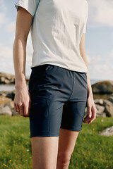 Twentyfour-Venture-360-Shorts-Dam-Black-1