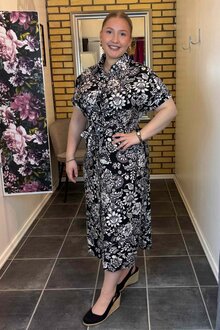 Vivichy-Freya-Klanning-Dam-Black-2