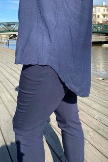 Vivichy-Gemma-Blus-Dam-Navy-5