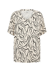 Wasabiconcept-Saliha-4-T-shirt-Dam-Cream-Combi-1