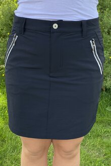 Way-Of-Sweden-Annika-Skort-Dam-Svart-14