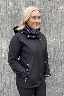 Way-Of-Sweden-Ebba-Softshelljacka-Dam-Svart-3