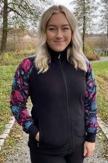 Way-Of-Sweden-Flisa-Fleecejacka-Dam-Svartmonstrad-11