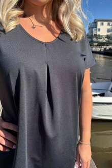 Way-Of-Sweden-Lovisa-Topp-Dam-Black-2