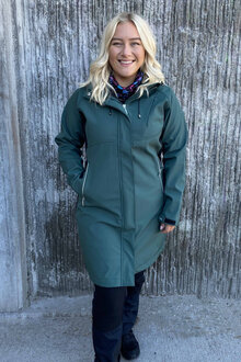 Way-Of-Sweden-Supreme-Softshellkappa-Dam-Mossgreen-14
