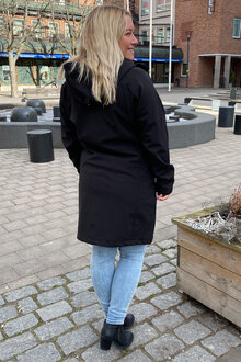 Way-Of-Sweden-Supreme-Softshellkappa-Dam-Svart-41