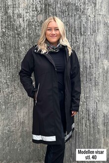 Way-Of-Sweden-Supreme-Softshellkappa-Dam-Svartreflex-32