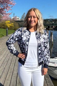 Way-Of-Sweden-Ulrika-Jacka-Dam-Flow-Dark-Navy-4