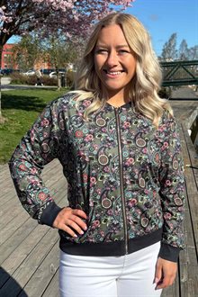 Way Of Sweden Ulrika Jacka Dam WOS Paisley Print