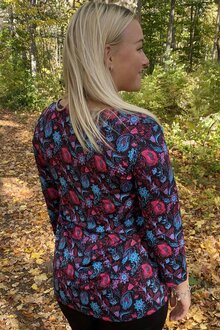 Way-Of-Sweden-Veronica-Topp-Dam-WOS-Flower-Print-10
