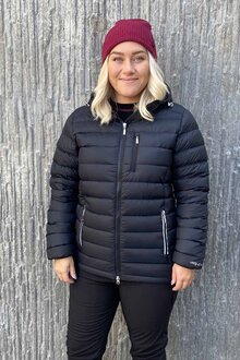 Way-of-Sweden-Bianca-Lattviktsjacka-Dam-Svart-11