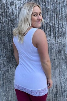 Way-of-Sweden-Emma-Spetslinne-Dam-Vit-11