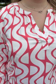 Zabaione-Cornelia-Blus-Dam-Peach-White-11