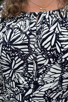 Zabaione-Xia-Blus-Dam-Navy-OffWhite-11